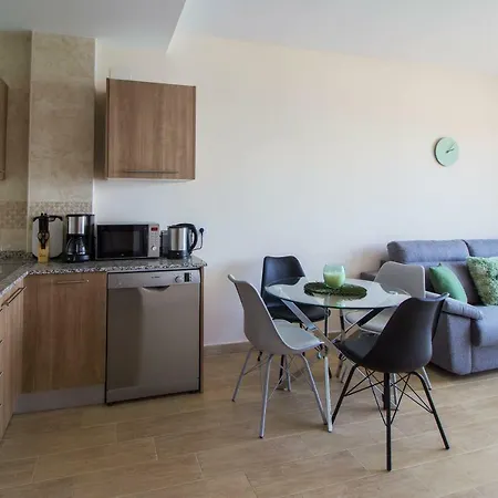 Beautiful Frontline Melioria With Panoramic Seaview *